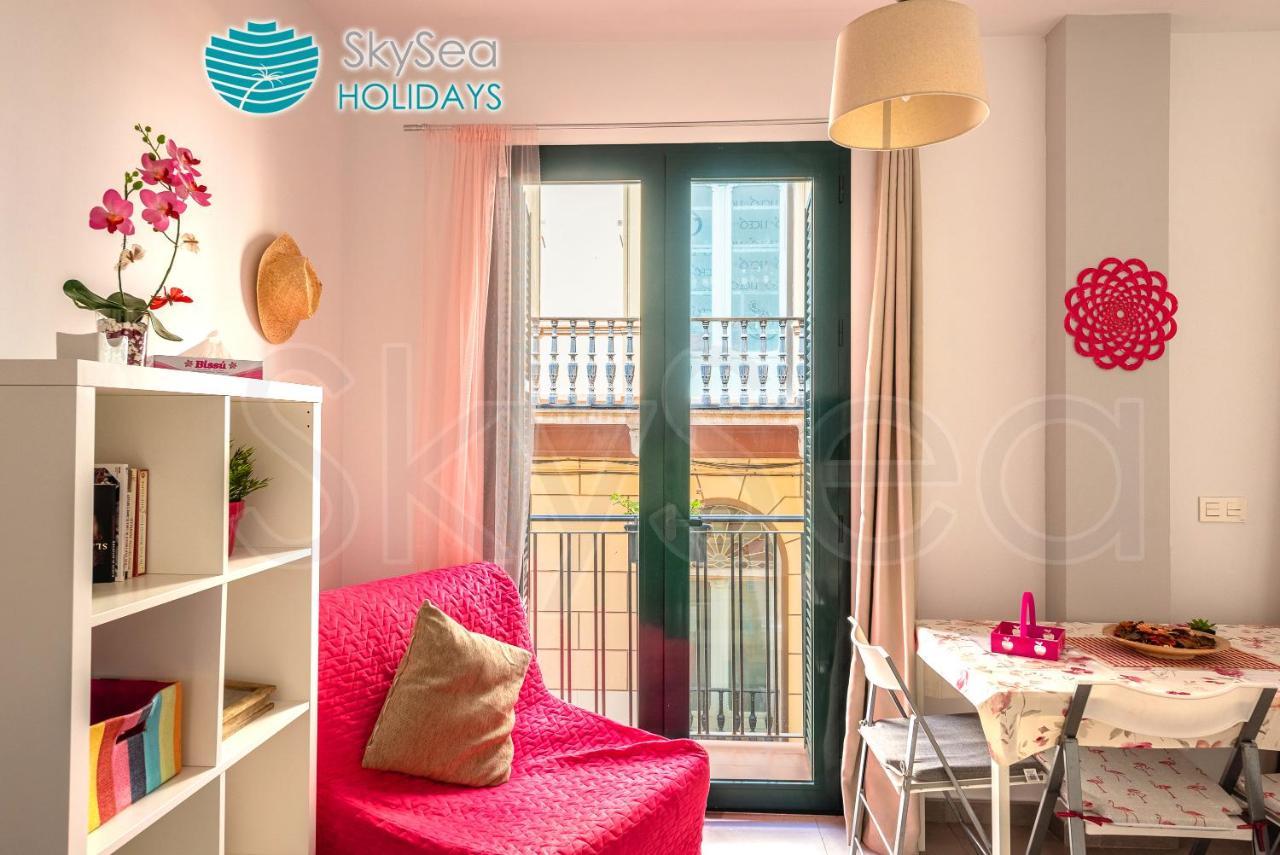 Skysea Holidays City Center Suites Малага Екстериор снимка