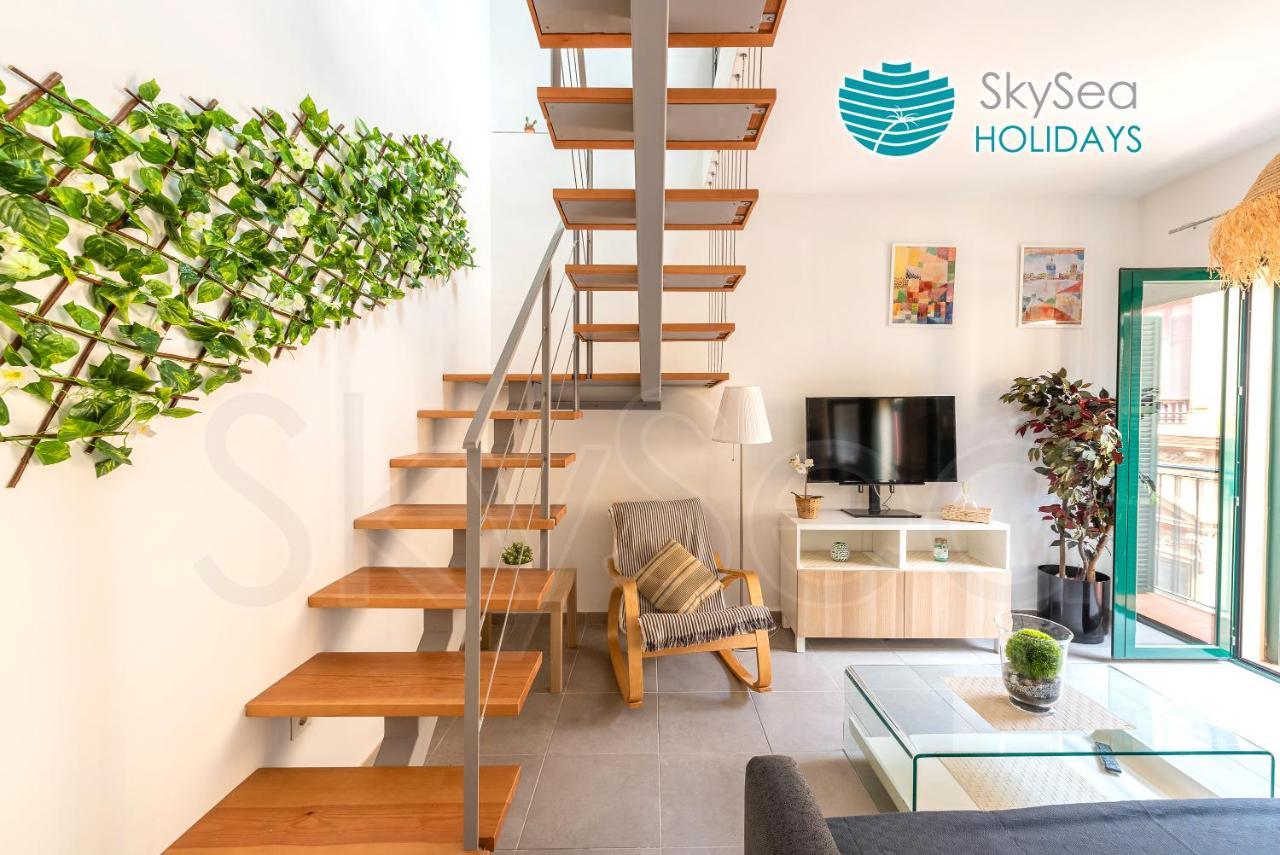 Skysea Holidays City Center Suites Малага Екстериор снимка