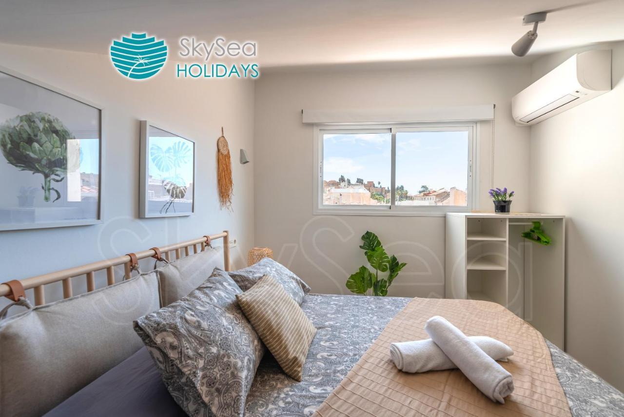 Skysea Holidays City Center Suites Малага Екстериор снимка