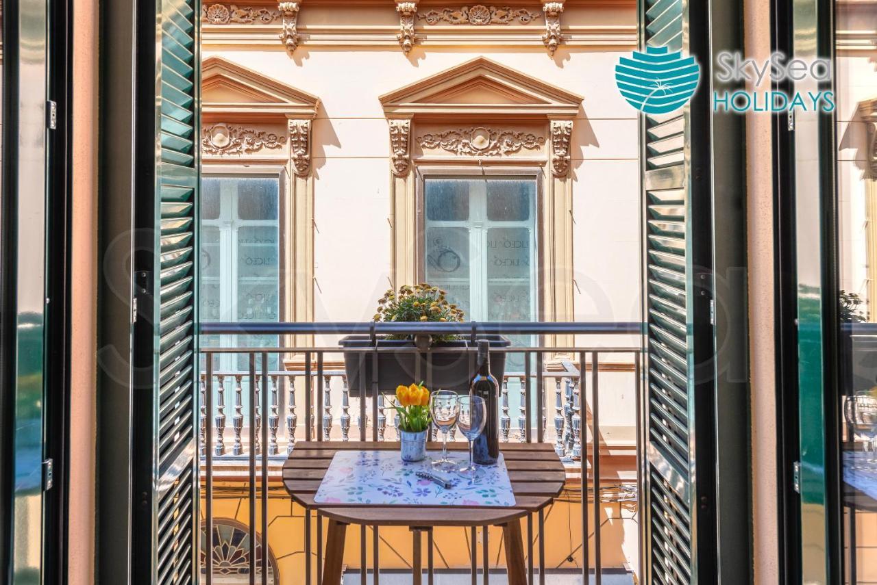 Skysea Holidays City Center Suites Малага Екстериор снимка
