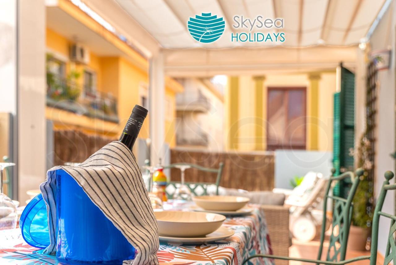 Skysea Holidays City Center Suites Малага Екстериор снимка